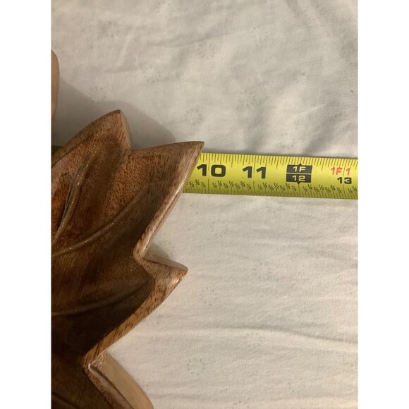 Vtg Handcrafted Hand Carved Wooden Leaf-Shaped Decor Tray 10”x12"x1.5” Glossy - Picture 5 of 7